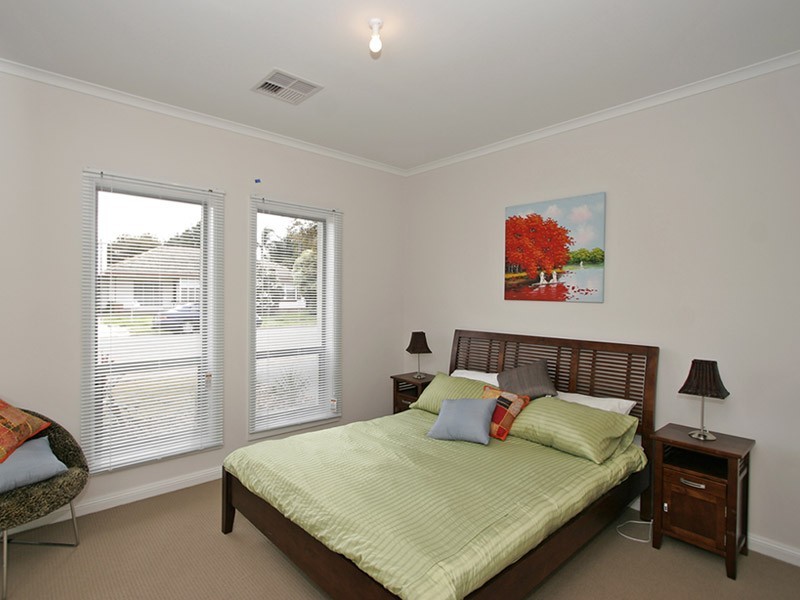 13 Portland Street, Fulham SA 5024