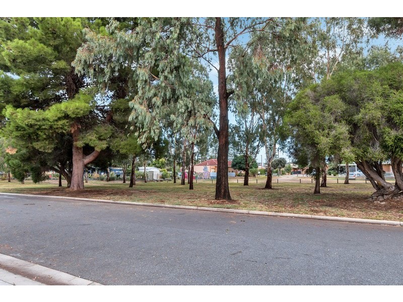 10 Chambers Street, Henley Beach SA 5022