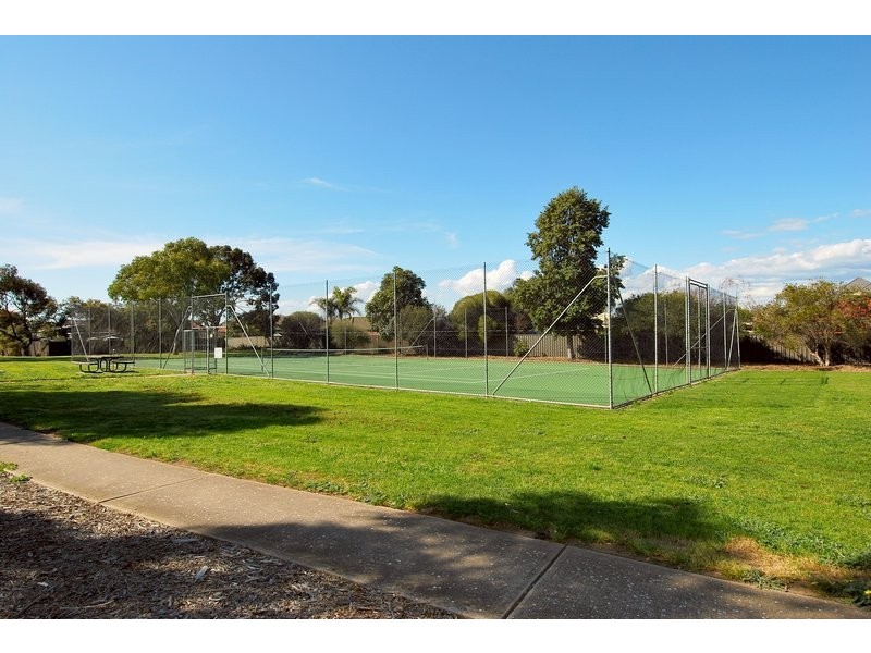 42 Parkview Avenue, Grange SA 5022