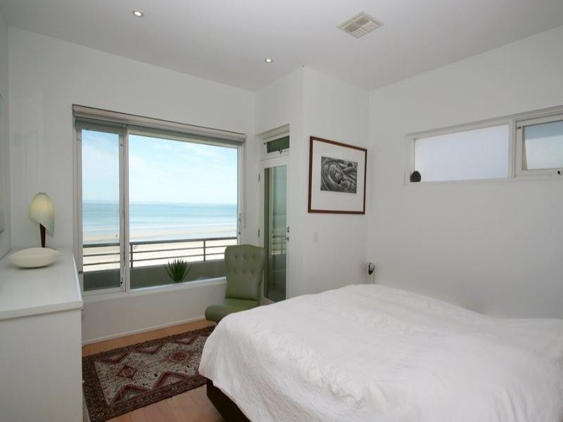 379B Esplanade, Henley Beach SA 5022