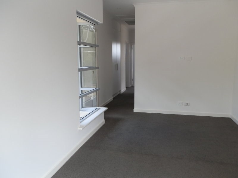 8A Belgrave Avenue, Flinders Park SA 5025