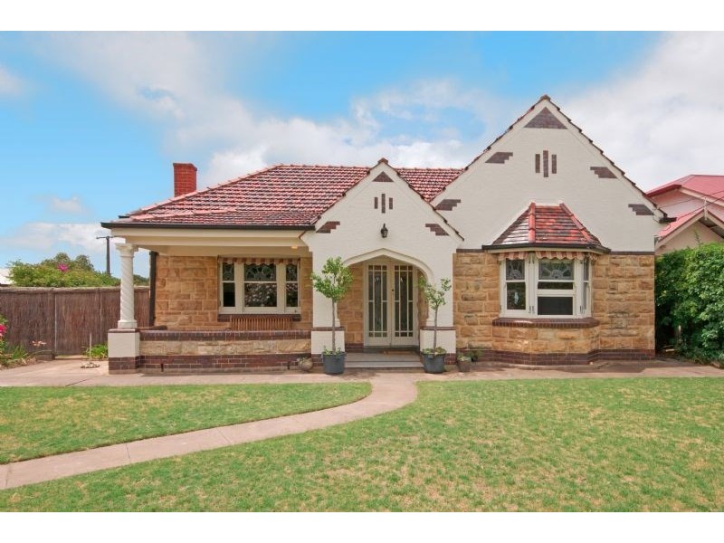 132 East Terrace, Henley Beach SA 5022