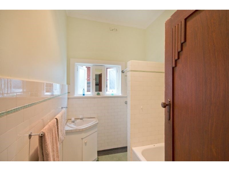 132 East Terrace, Henley Beach SA 5022