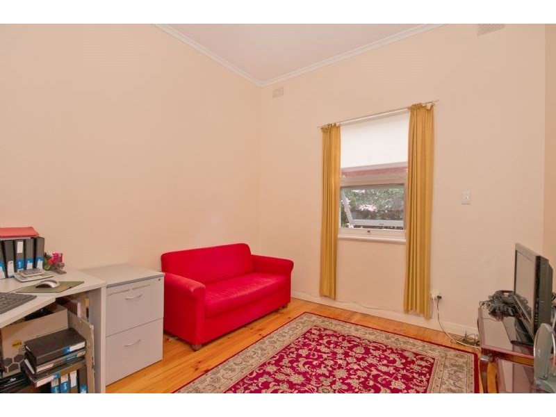 132 East Terrace, Henley Beach SA 5022