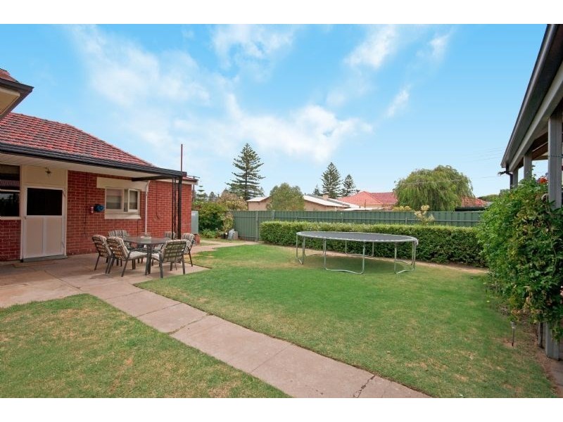 132 East Terrace, Henley Beach SA 5022