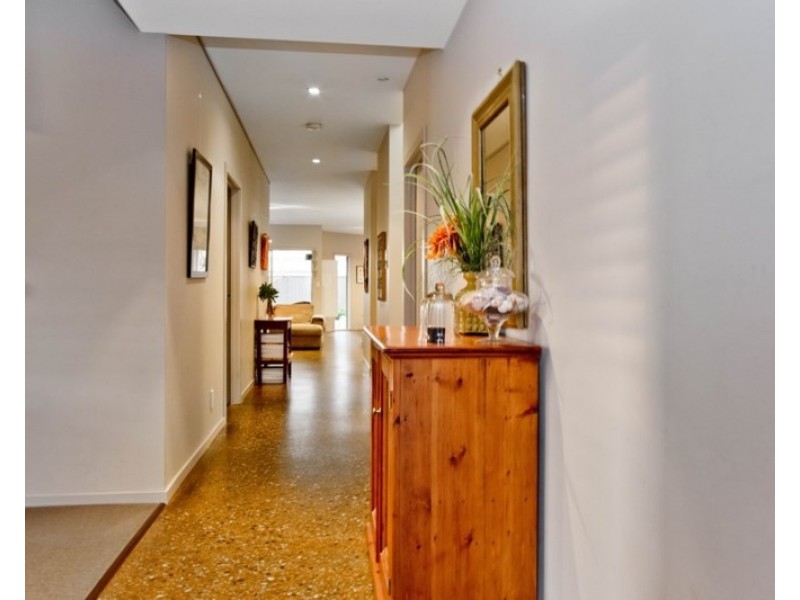 19 Haddrick Court, Underdale SA 5032