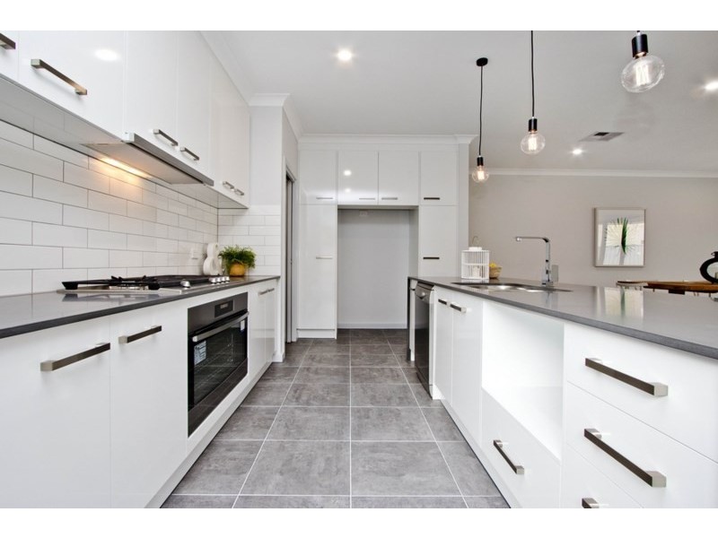 6 Bentley Avenue, Fulham Gardens SA 5024