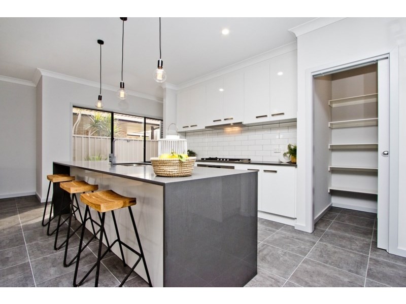 6 Bentley Avenue, Fulham Gardens SA 5024