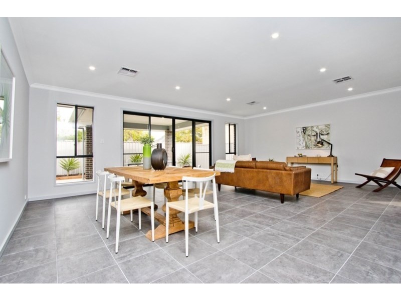 6 Bentley Avenue, Fulham Gardens SA 5024