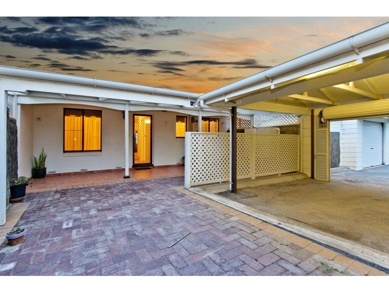 2, 196 Sportsmans Drive, West Lakes SA 5021