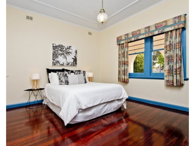 1 White Avenue, Lockleys SA 5032