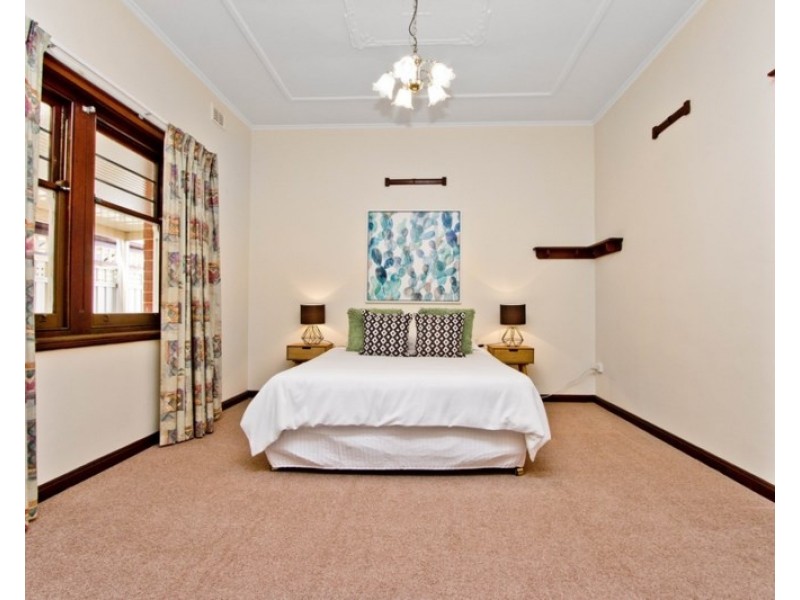 1 White Avenue, Lockleys SA 5032