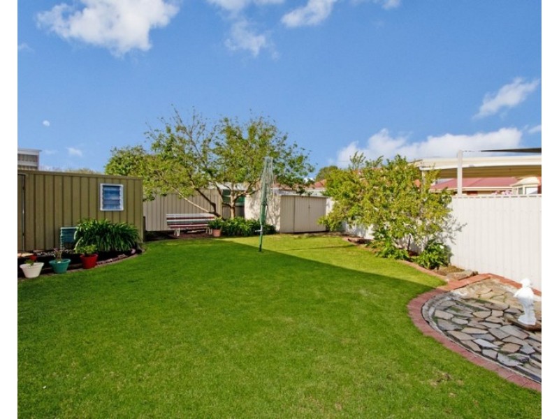 1 White Avenue, Lockleys SA 5032