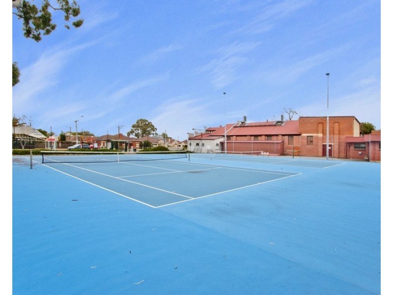 1 White Avenue, Lockleys SA 5032