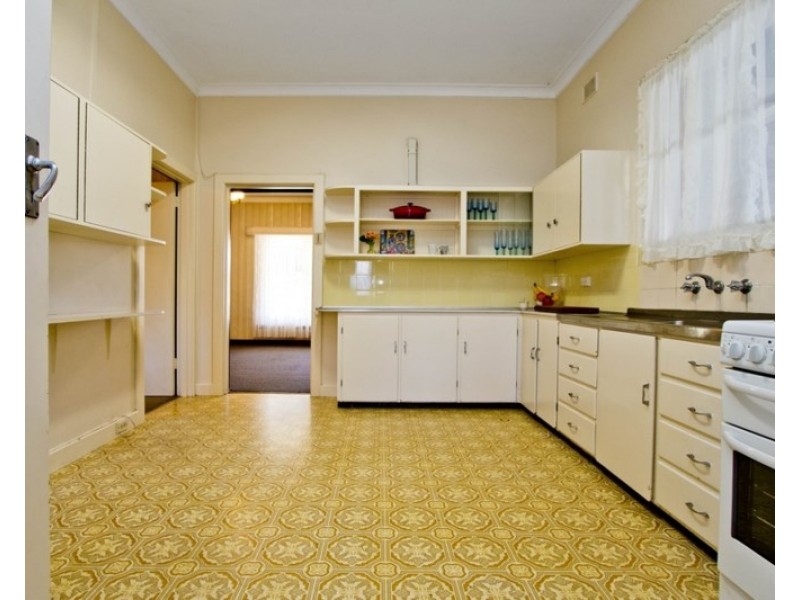 11 Atkin Street, Henley Beach SA 5022