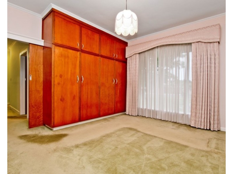 5 Southerly Avenue, Lockleys SA 5032