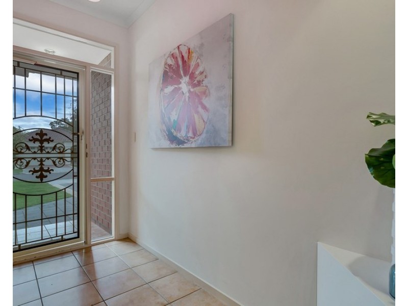 8 Aylwin Street, Henley Beach South SA 5022