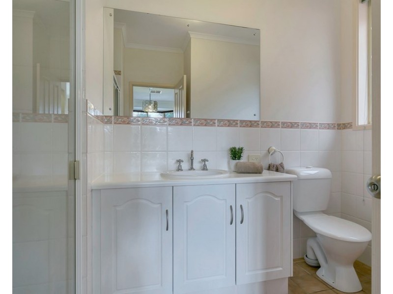 8 Aylwin Street, Henley Beach South SA 5022