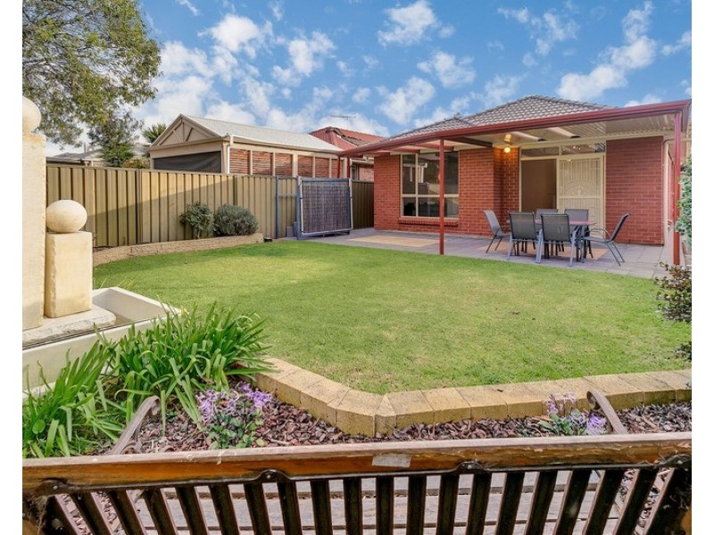 8 Aylwin Street, Henley Beach South SA 5022