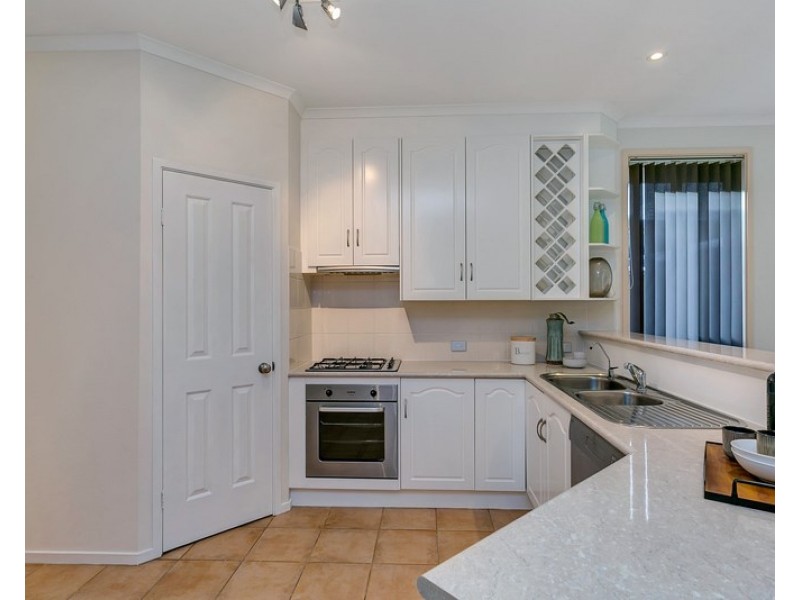 8 Aylwin Street, Henley Beach South SA 5022