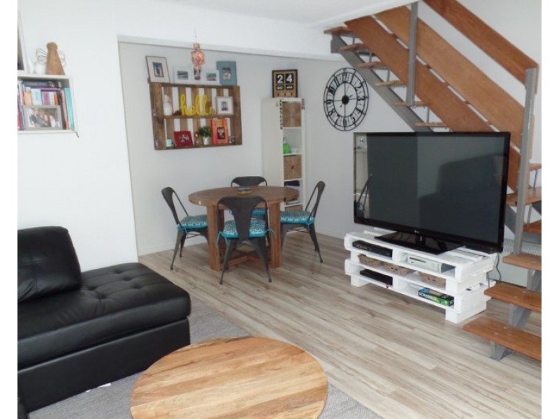 2, 27 Wright Street, Henley Beach SA 5022