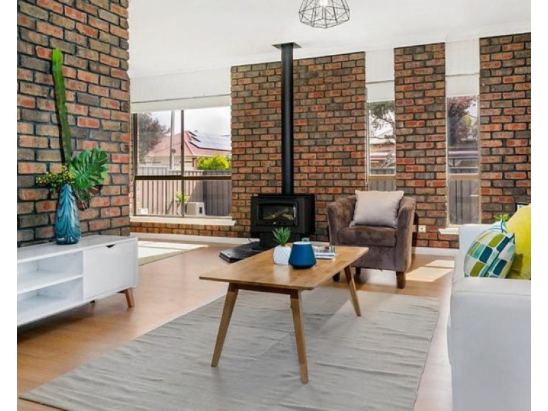 15 Cedar Avenue, Royal Park SA 5014