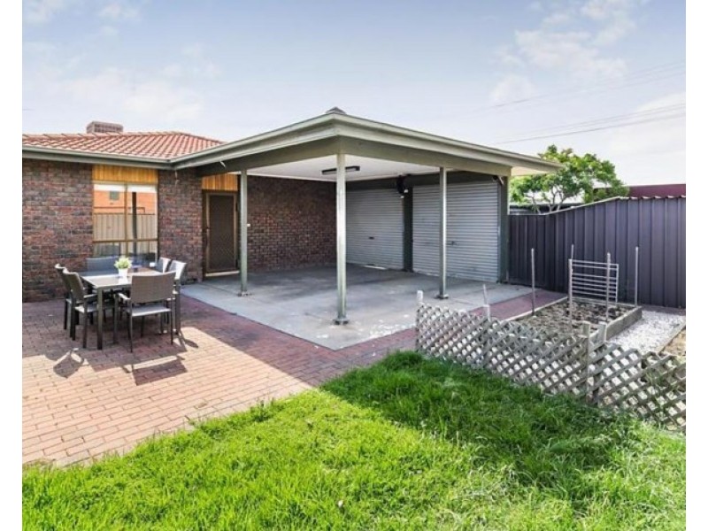 15 Cedar Avenue, Royal Park SA 5014
