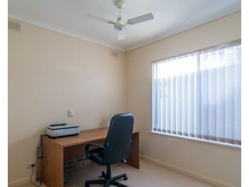 4 Messenger Road, Fulham Gardens SA 5024