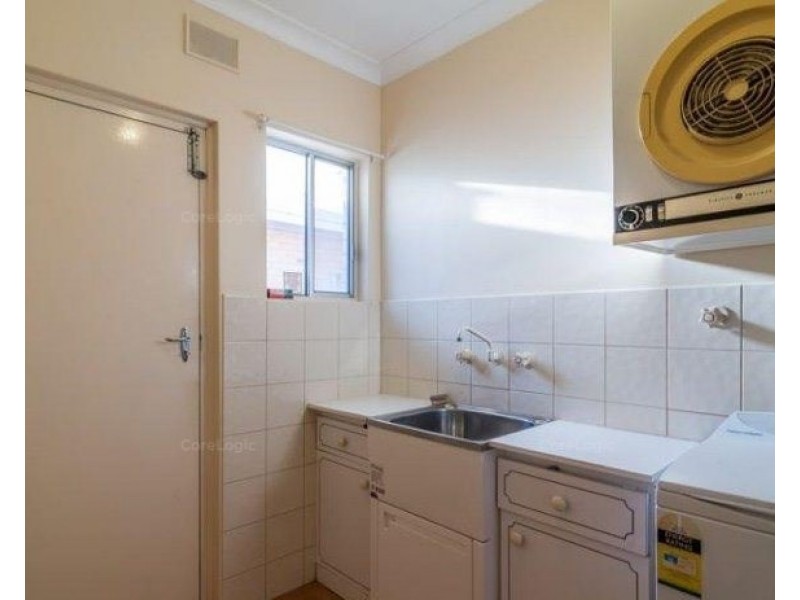 4 Messenger Road, Fulham Gardens SA 5024