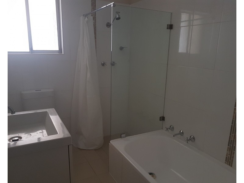 2/122 Seaview Road, Henley Beach South SA 5022