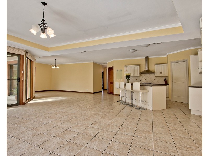 4 Cairns Avenue, Lockleys SA 5032