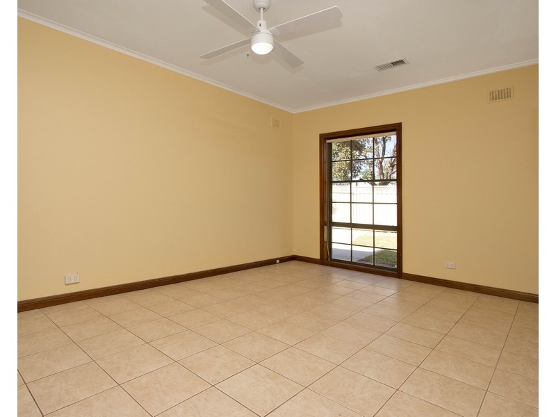 4 Cairns Avenue, Lockleys SA 5032