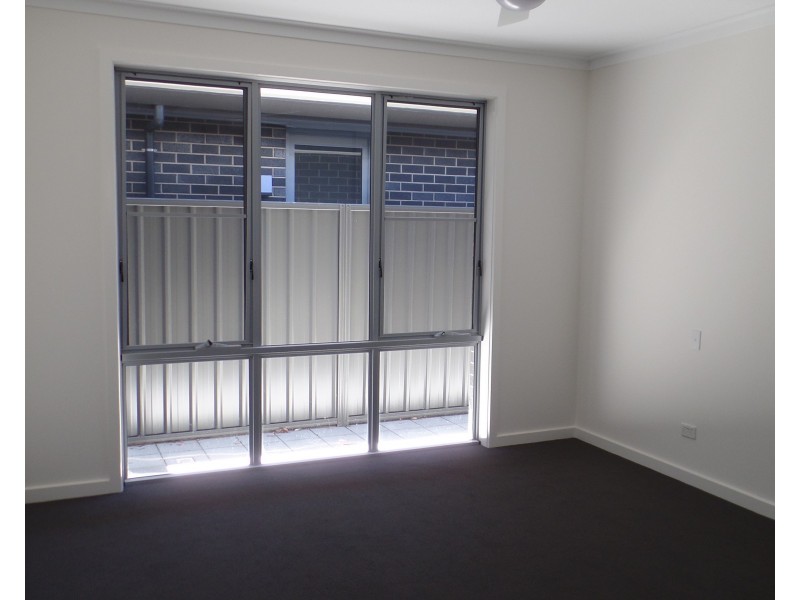 4 Henderson Street, Henley Beach SA 5022