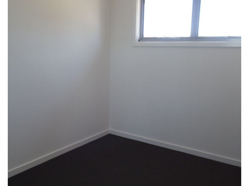 4 Henderson Street, Henley Beach SA 5022