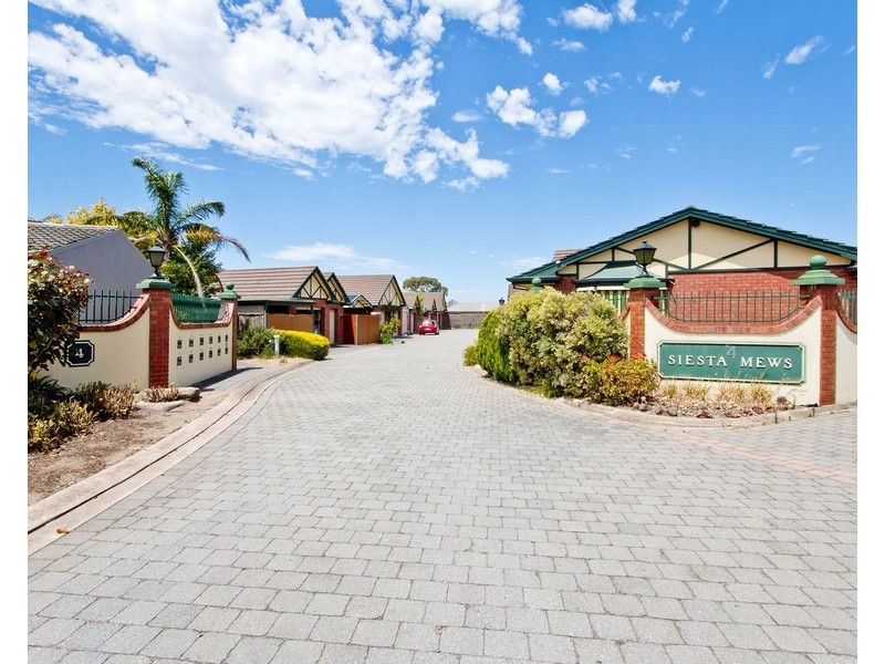 10/4 Siesta Court, West Lakes SA 5021