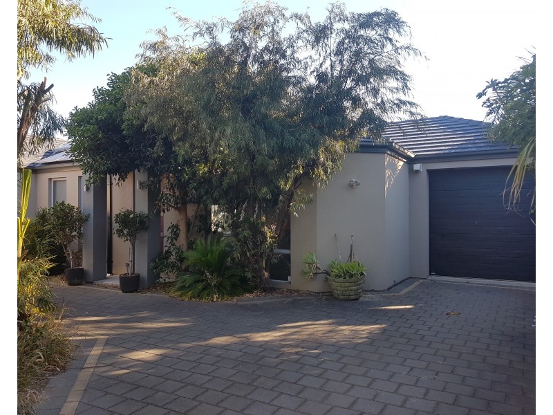 9a Davis Street, West Beach SA 5024