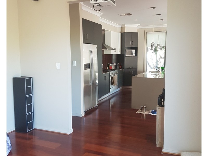 9a Davis Street, West Beach SA 5024