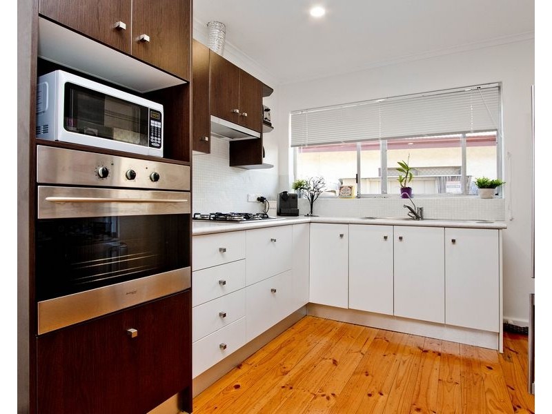 4/1 Hazel Terrace, Henley Beach South SA 5022