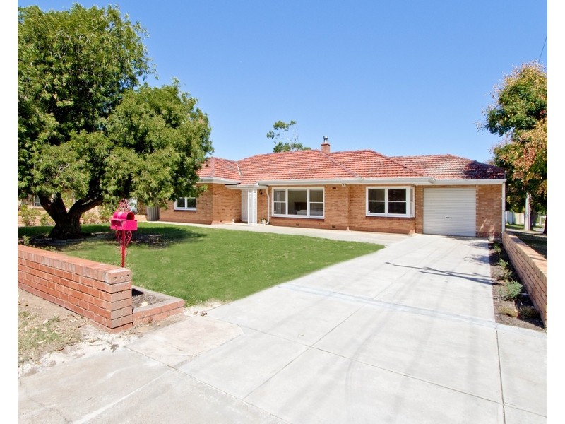 9 Southerly Avenue, Lockleys SA 5032