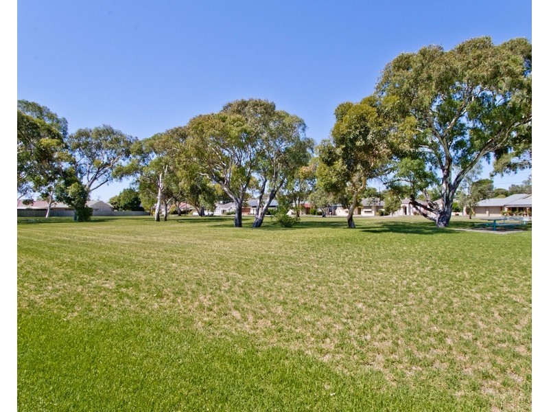 9 Southerly Avenue, Lockleys SA 5032