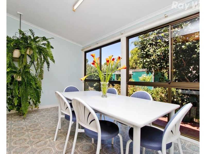 38 Ayton Avenue, Fulham SA 5024