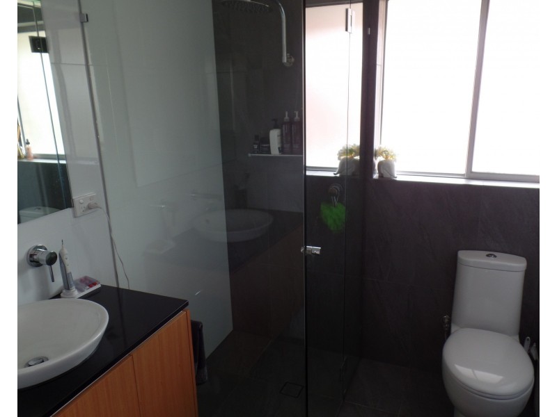 2, 27 Wright Street, Henley Beach SA 5022