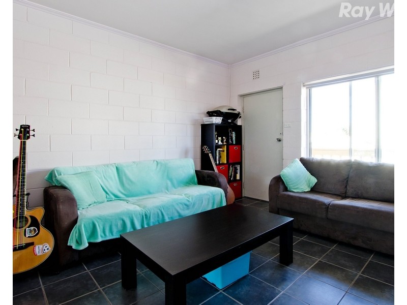 5/7 Renwick Street, West Beach SA 5024