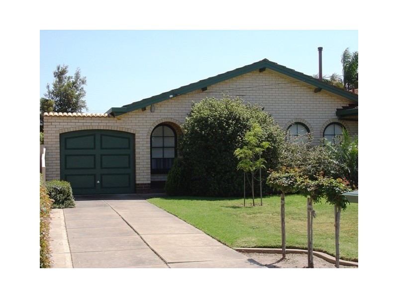 1/4 Stanford Crescent, Fulham Gardens SA 5024