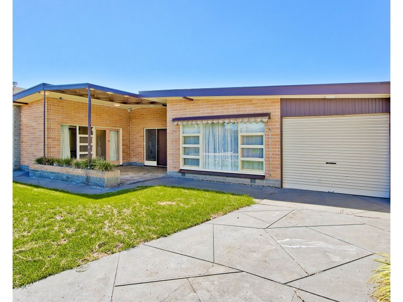 19 East Parkway, Fulham SA 5024