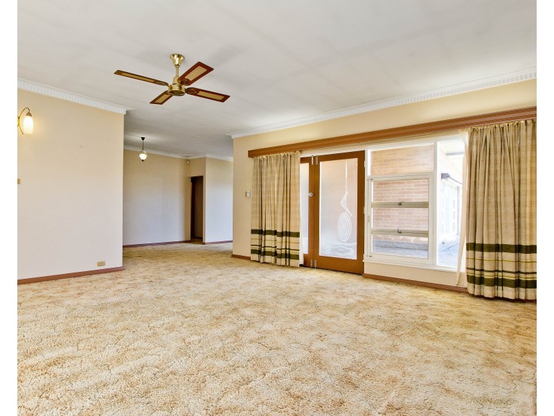 19 East Parkway, Fulham SA 5024