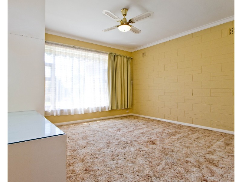 19 East Parkway, Fulham SA 5024