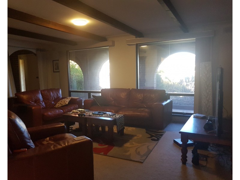 15 Newcombe Avenue, West Lakes Shore SA 5020