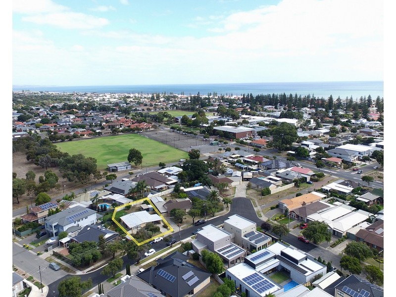 8 Griffiths Street, Henley Beach SA 5022