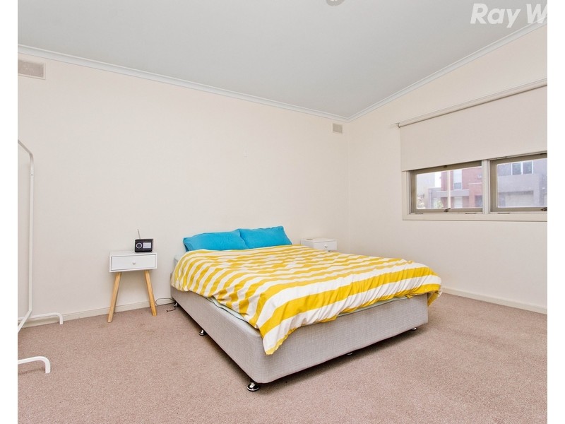 8 Griffiths Street, Henley Beach SA 5022